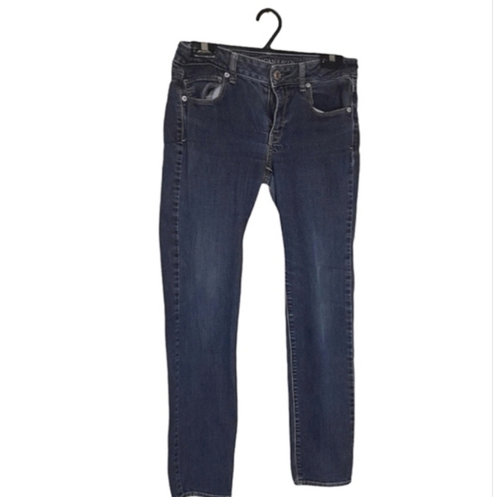 AMERICAN ESGLE OUTFITTERS WOMENS SIZE 8 SKINNY SUPER STRECH JEANS